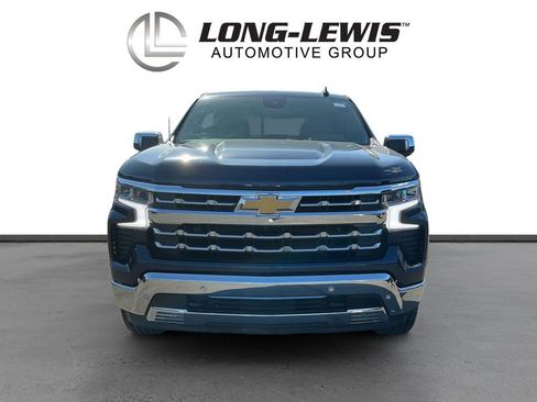 Used 2022 Chevrolet Silverado 1500 LTZ w/ LTZ Convenience Package II image 11