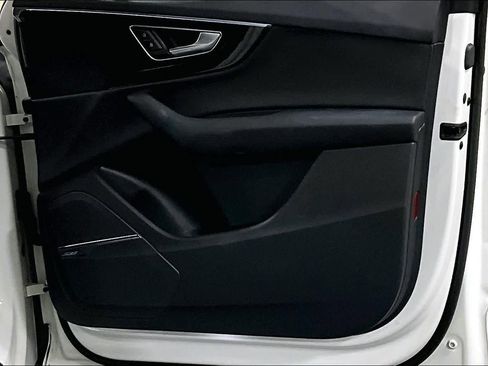 Used 2019 Audi Q7 3.0T Premium Plus AWD/4WD image 23