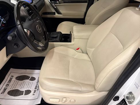 Used 2023 Lexus GX 460 Premium AWD/4WD image 19