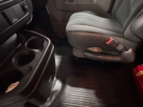 Used 2025 Chevrolet Express 2500 w/ Driver Convenience Package RWD image 17