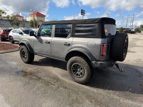 Used 2022 Ford Bronco Wildtrak image 8