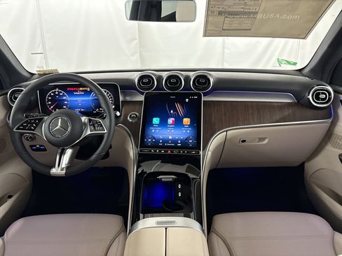 New 2026 Mercedes-Benz GLC 350e 4MATIC image 15