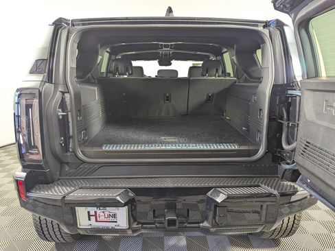 Used 2025 GMC Hummer EV 2X AWD/4WD image 15