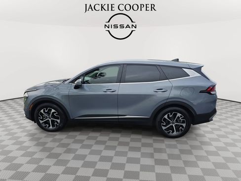 Used 2023 Kia Sportage EX FWD image 8
