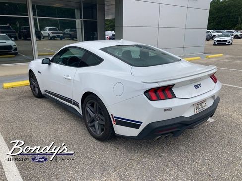 Used 2024 Ford Mustang GT Premium RWD image 3