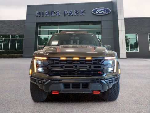 Used 2025 Ford F150 Raptor w/ Equipment Group 803A Raptor R AWD/4WD image 2