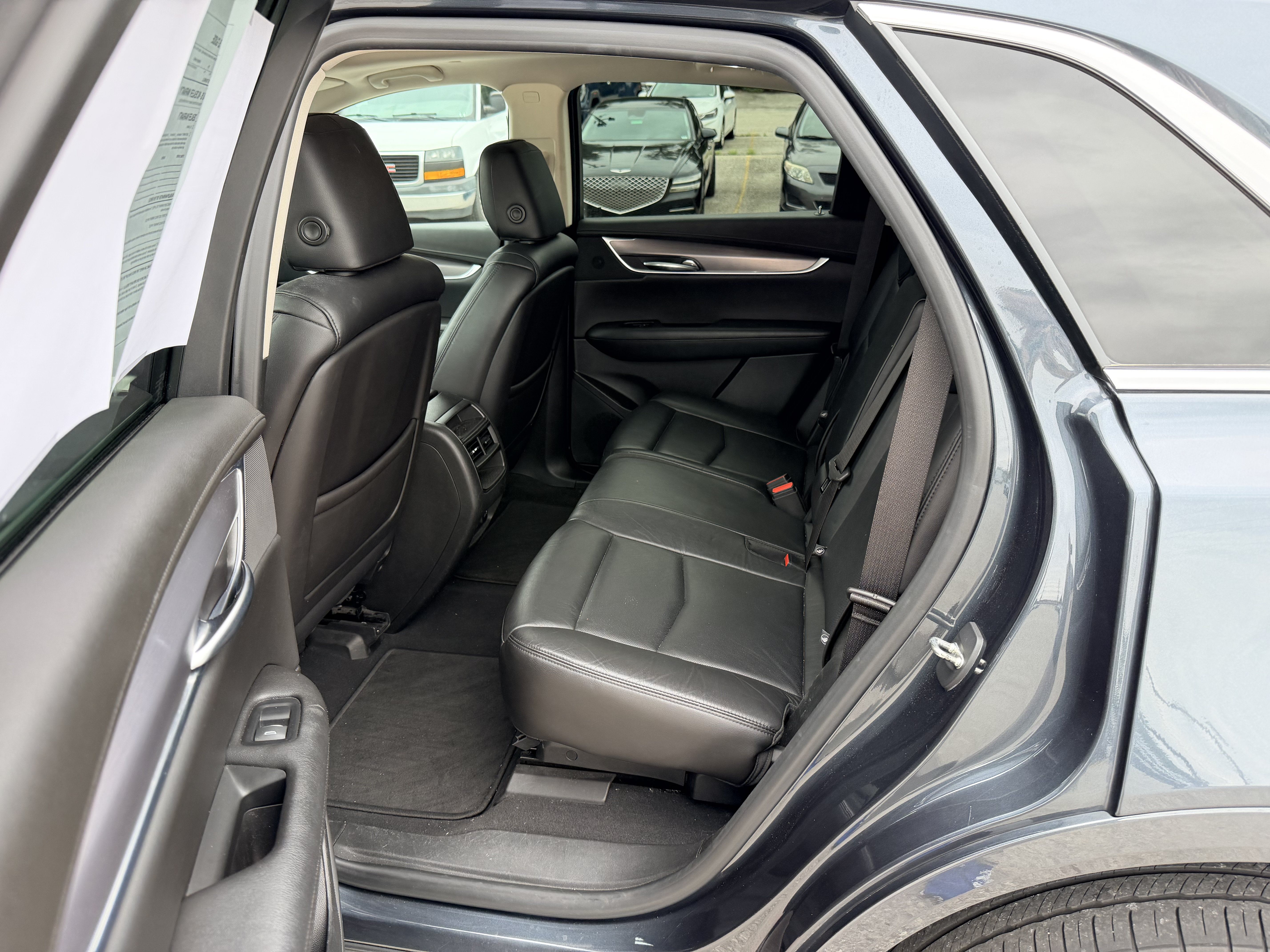 Used 2019 Cadillac XT5 Luxury AWD/4WD image 9