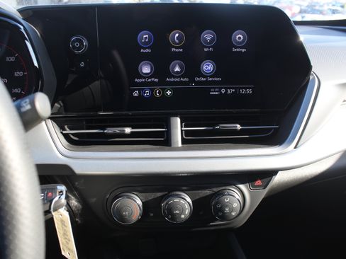 New 2026 Chevrolet Trax RS image 12