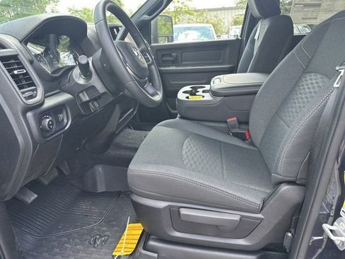 New 2026 RAM 2500 Tradesman AWD/4WD image 9