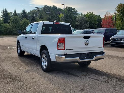 Used 2023 RAM 1500 Big Horn AWD/4WD image 3