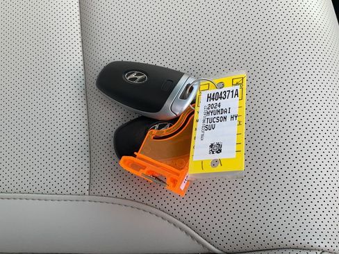 Certified 2024 Hyundai Tucson SEL image 43