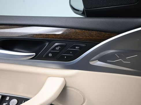 Used 2021 BMW X3 sDrive30i w/ Premium Package image 12