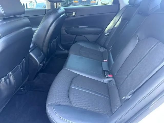 Used 2018 Kia Optima S FWD image 15