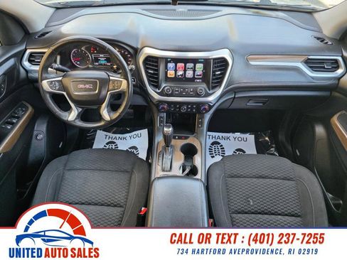 Used 2017 GMC Acadia SLE image 15
