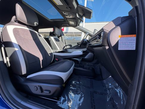 Used 2024 Kia EV6 GT-Line image 22