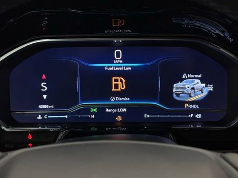 Used 2024 Chevrolet Silverado 2500 LT w/ Convenience Package image 67