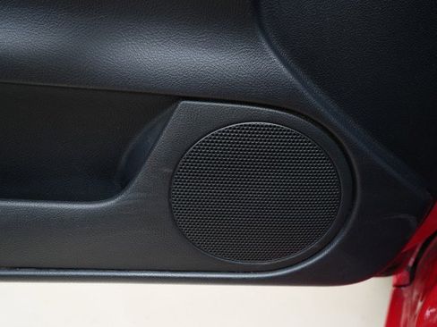 Used 2001 Toyota MR2 image 53