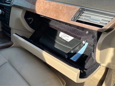 Used 2012 Mercedes-Benz E 350 4MATIC Sedan image 29