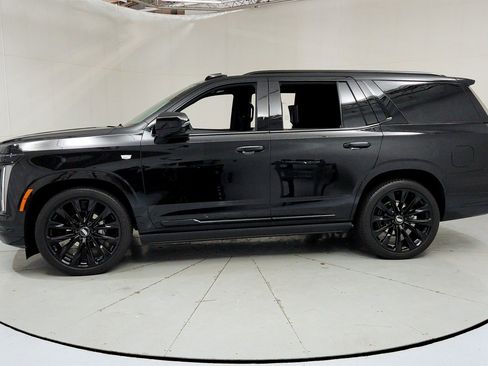 Certified 2026 Cadillac Escalade Platinum Sport w/ LPO, ONYX Package AWD/4WD image 2