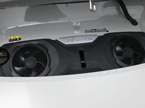 Certified 2024 Porsche 911 Carrera GTS RWD image 30