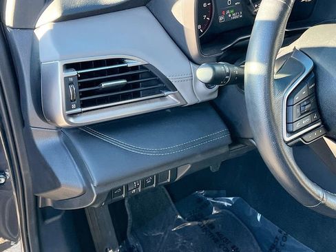 Used 2023 Subaru Outback Limited AWD/4WD image 10