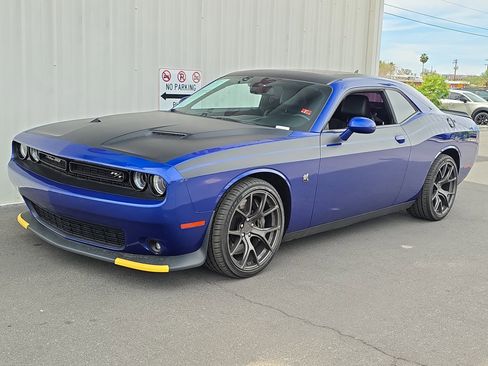 Used 2020 Dodge Challenger R/T Scat Pack image 3