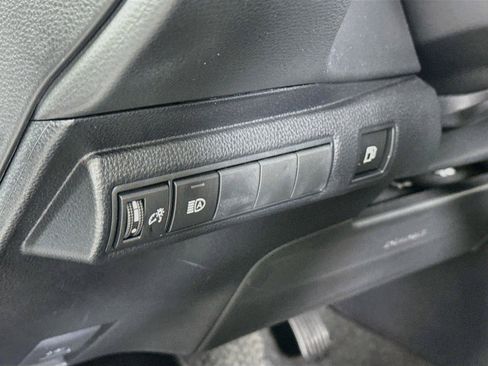 Used 2024 Toyota Corolla LE FWD image 15