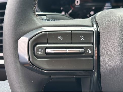 New 2026 GMC Canyon AT4 AWD/4WD image 22