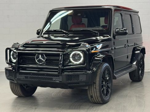 Used 2024 Mercedes-Benz G 550 image 1