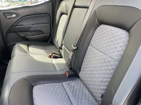 Used 2022 Chevrolet Colorado Z71 image 20
