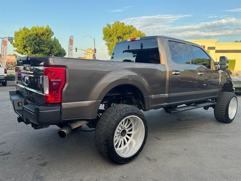 Used 2017 Ford F250 Lariat AWD/4WD image 16