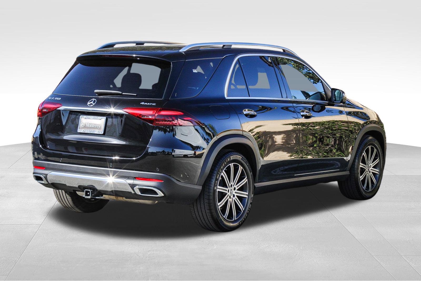 Certified 2026 Mercedes-Benz GLE 350 4MATIC image 9
