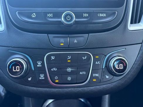 Used 2023 Chevrolet Malibu LT FWD image 31