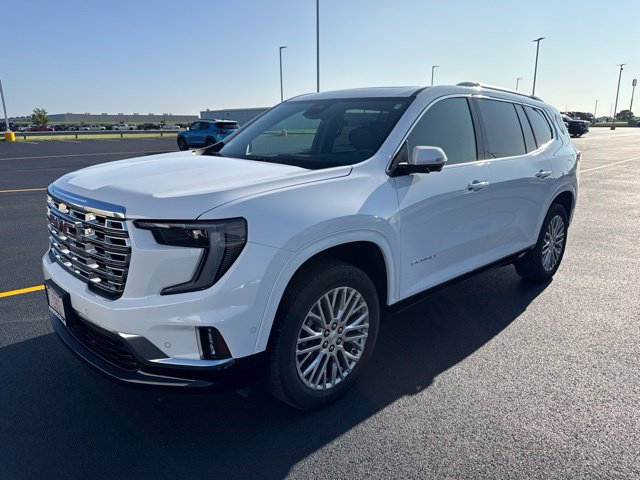 Used 2026 GMC Acadia Denali w/ Super Cruise Package AWD/4WD image 2