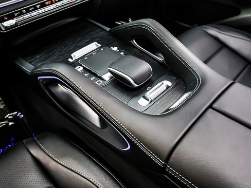 New 2026 Mercedes-Benz GLS 450 4MATIC image 6