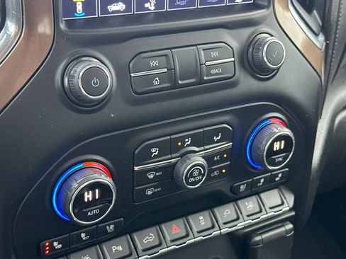 Used 2022 Chevrolet Silverado 1500 High Country image 20