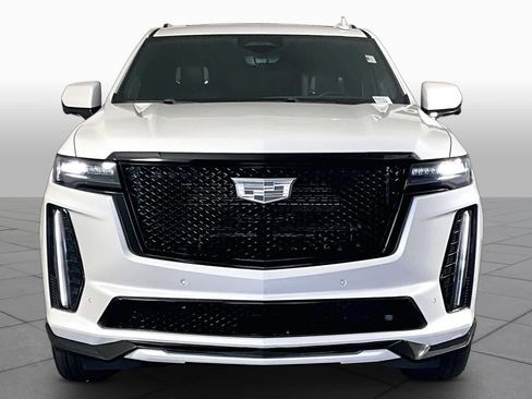 Used 2024 Cadillac Escalade V w/ LPO, ONYX Package AWD/4WD image 4