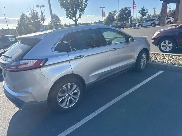 Used 2019 Ford Edge Titanium FWD image 47