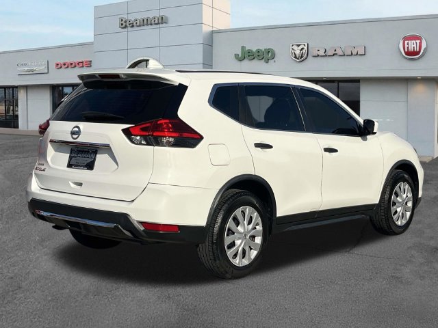 Used 2017 Nissan Rogue S FWD image 7