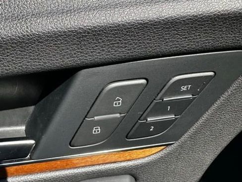 Used 2023 Audi Q5 2.0T Premium Plus image 23