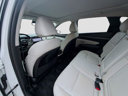 Used 2022 Hyundai Tucson Limited image 23