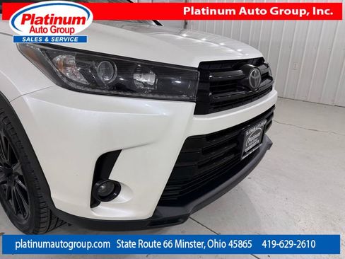 Used 2019 Toyota Highlander SE AWD/4WD image 15