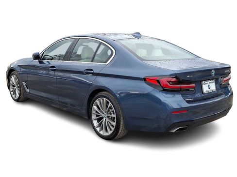 Certified 2023 BMW 530i xDrive w/ Premium Package image 4