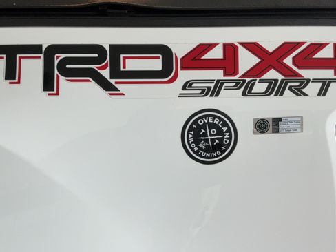 Certified 2021 Toyota Tacoma TRD Sport w/ Technology Package AWD/4WD image 35