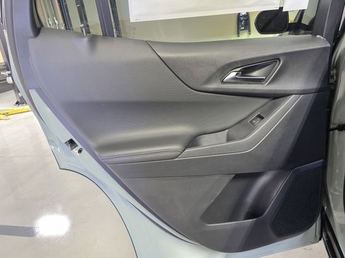 New 2026 Chevrolet Equinox LT w/ Midnight Edition image 13