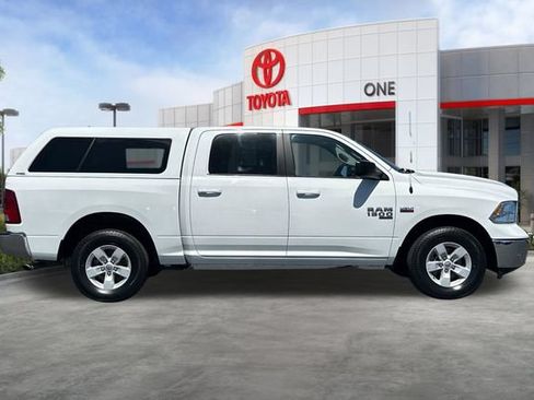 Used 2019 RAM 1500 Classic SLT AWD/4WD image 3