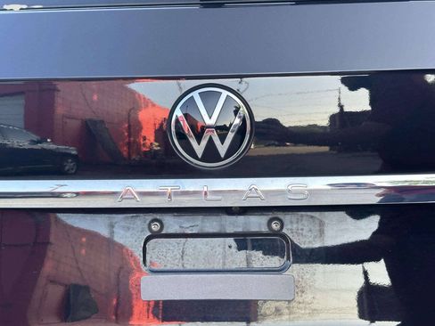 Used 2021 Volkswagen Atlas SEL AWD/4WD image 42