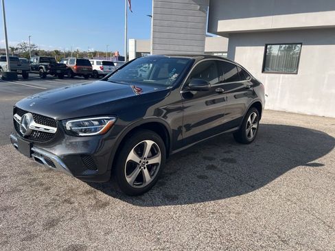 Used 2023 Mercedes-Benz GLC 300 4MATIC Coupe image 7