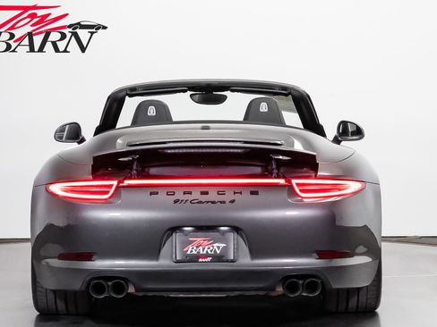 Used 2016 Porsche 911 Carrera 4 AWD/4WD image 4