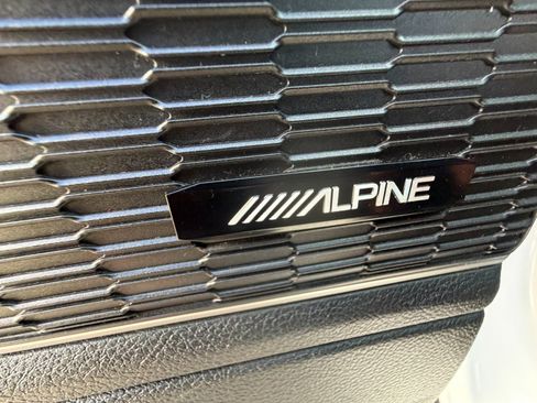 Used 2022 Jeep Grand Cherokee L Limited w/ Trailer Tow Group (B) image 10